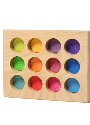 Grimm`s houten sorteerbord in regenboogkleuren