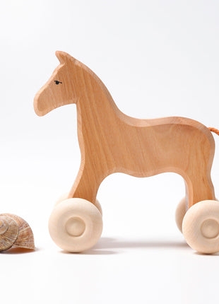 Grimm`s groot houten paard op wielen Willy